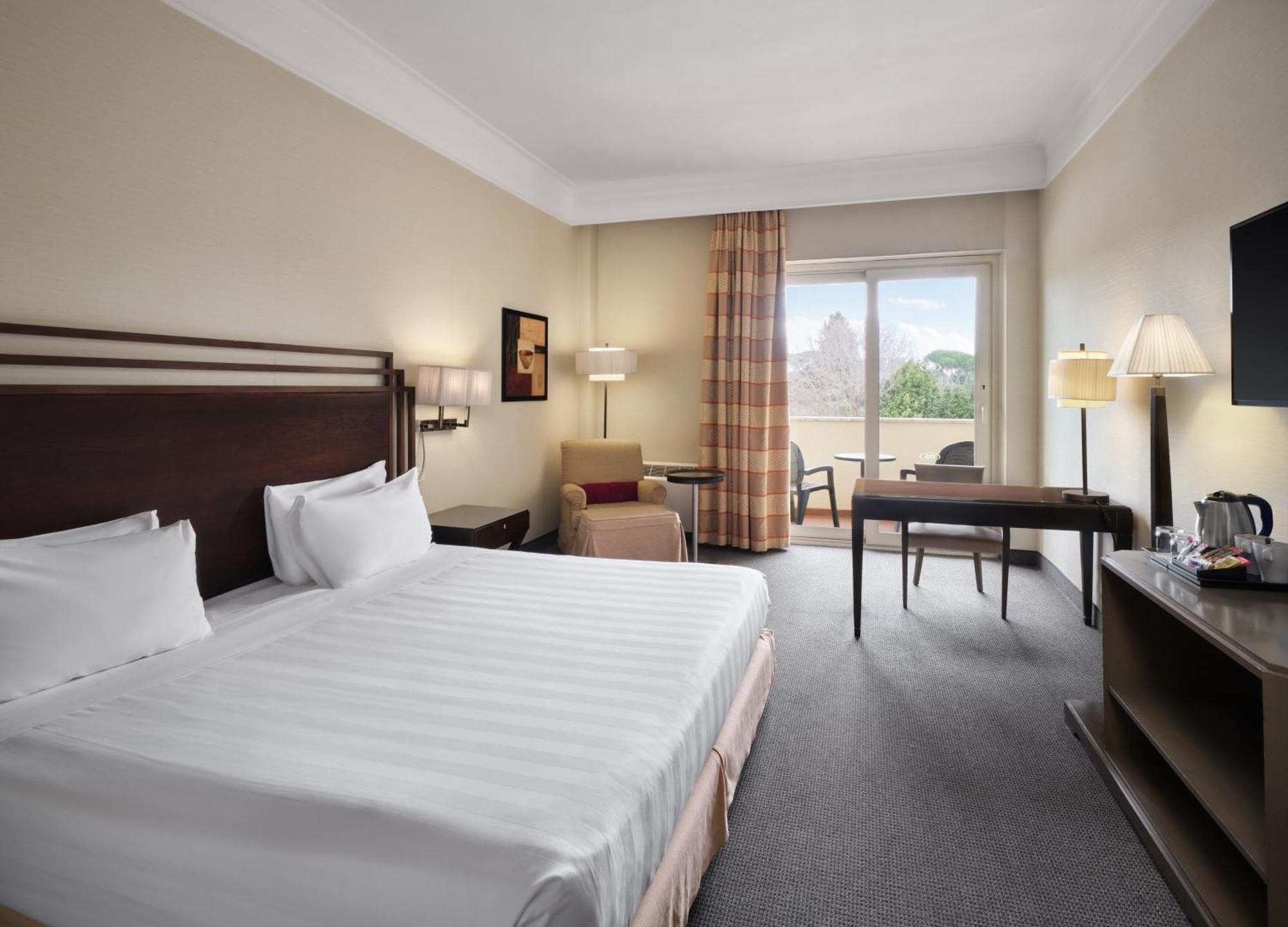 Crowne Plaza Rome St. Peter'S By Ihg Hotel Екстериор снимка