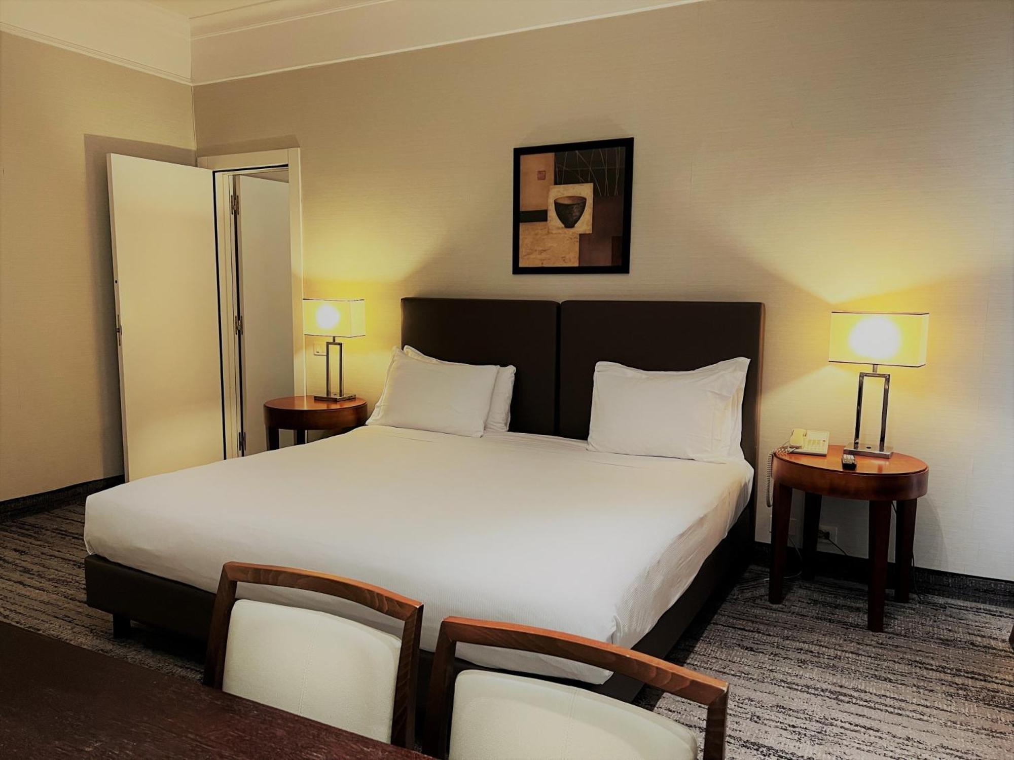 Crowne Plaza Rome St. Peter'S By Ihg Hotel Екстериор снимка