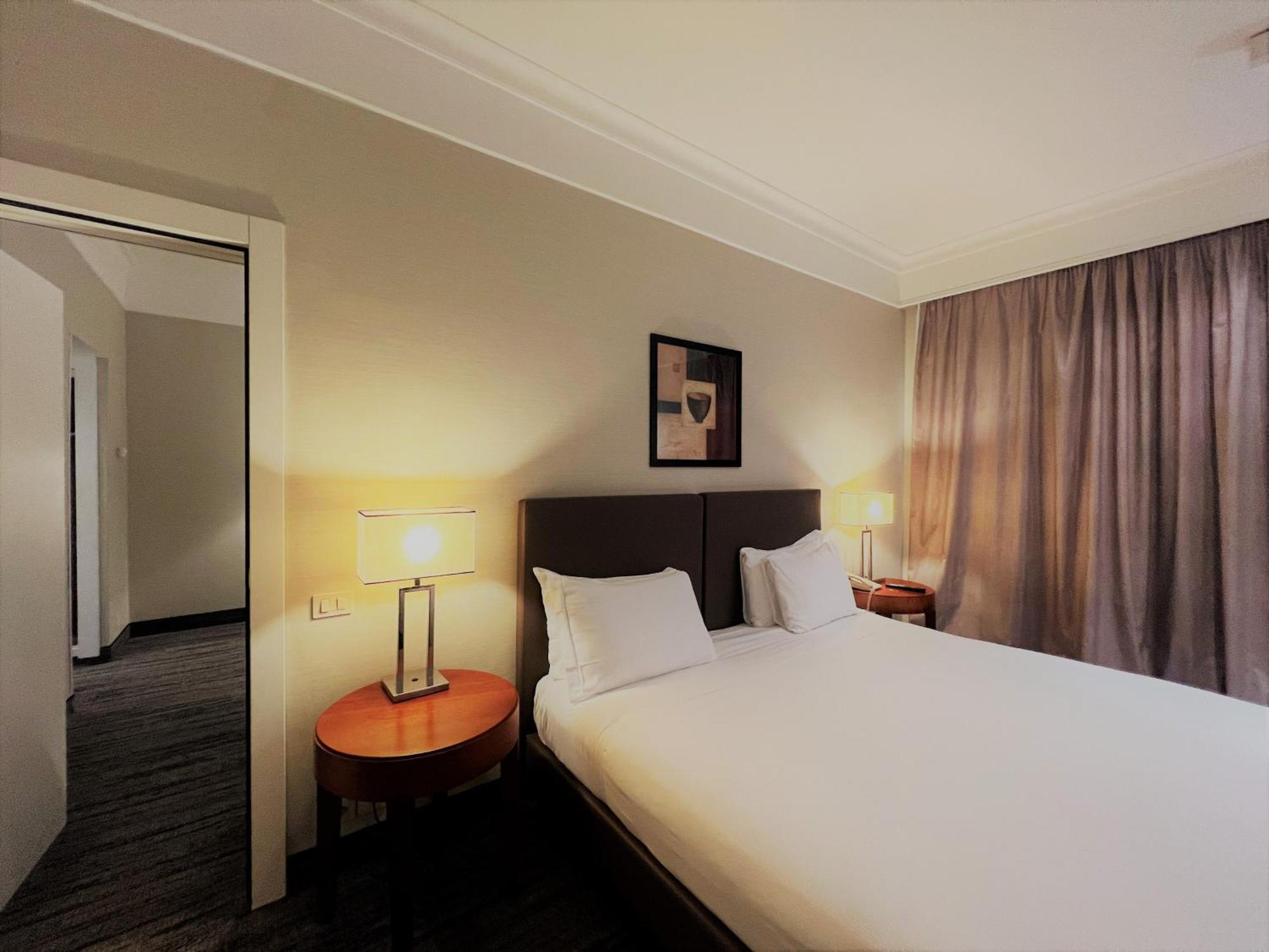 Crowne Plaza Rome St. Peter'S By Ihg Hotel Екстериор снимка