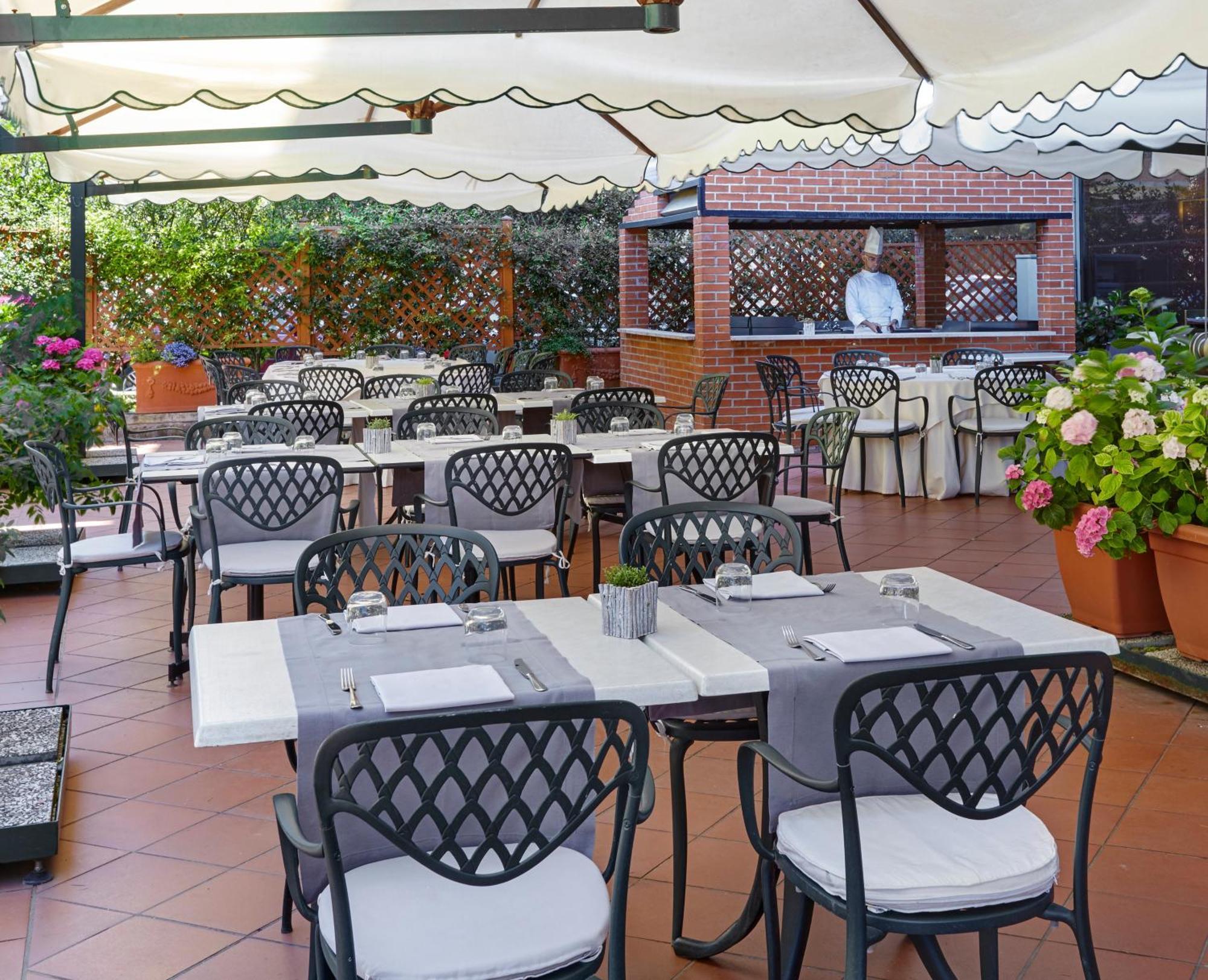 Crowne Plaza Rome St. Peter'S By Ihg Hotel Екстериор снимка